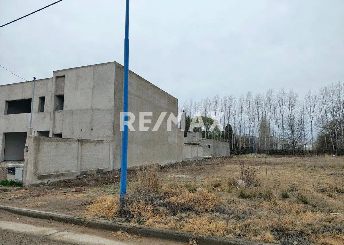 VENTA TERRENO RESIDENCIAL EN GENERAL ROCA 5