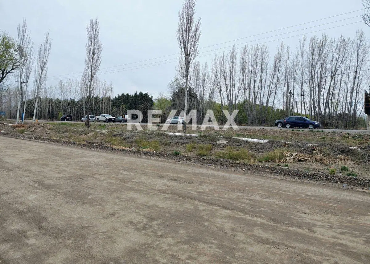 TERRENO COMERCIAL EN VENTA- FRENTE RUTA 22- ROCA 5