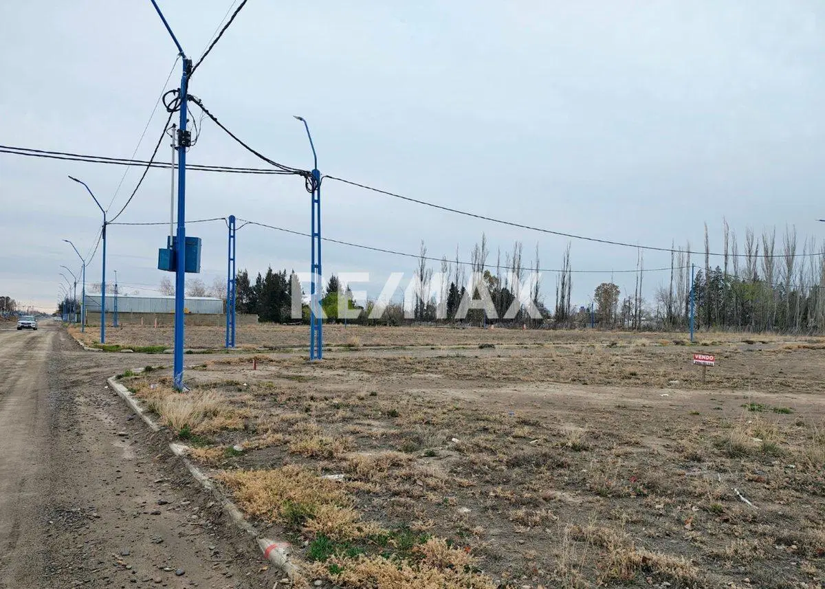 TERRENO COMERCIAL EN VENTA- FRENTE RUTA 22- ROCA 2
