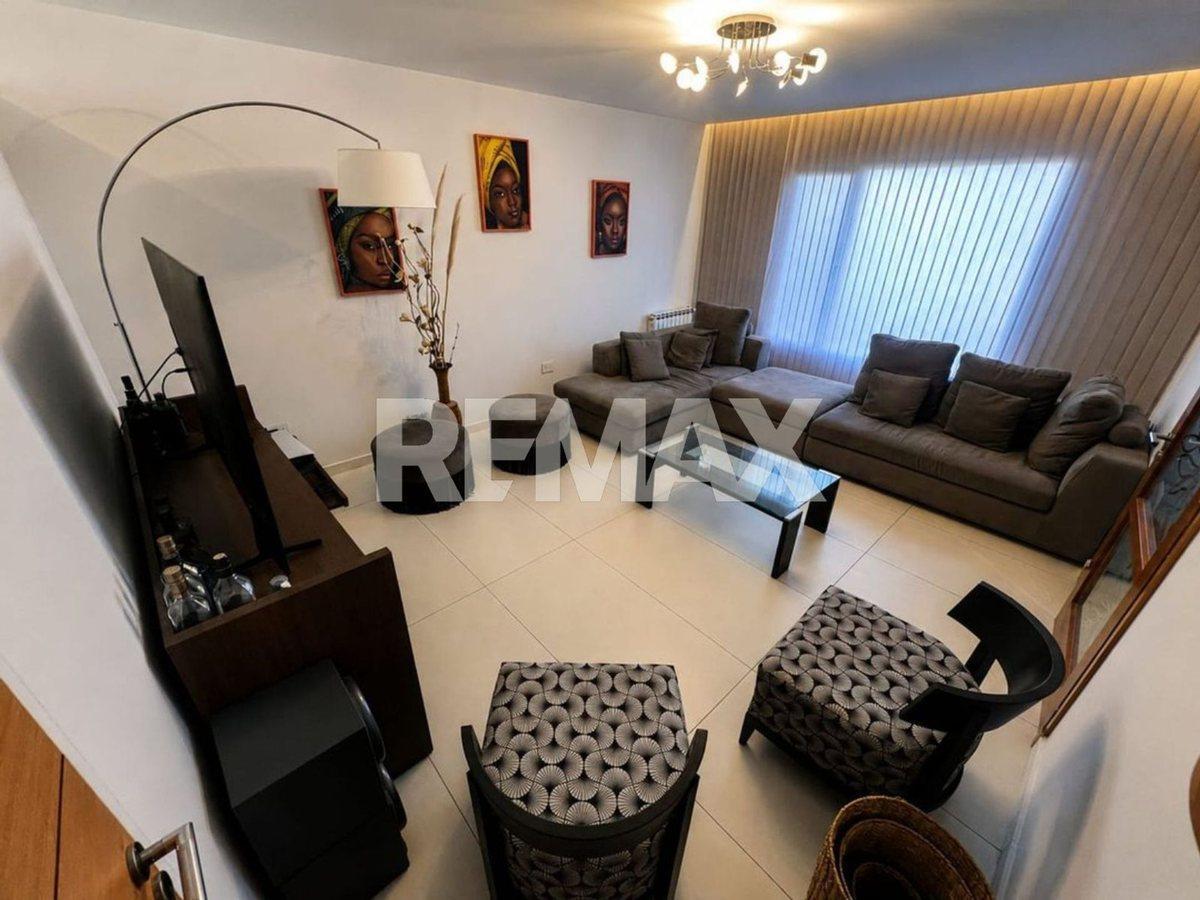 VENTA CASA 4 DORMITORIOS. Bº MANZANAR. CIPOLLETTI