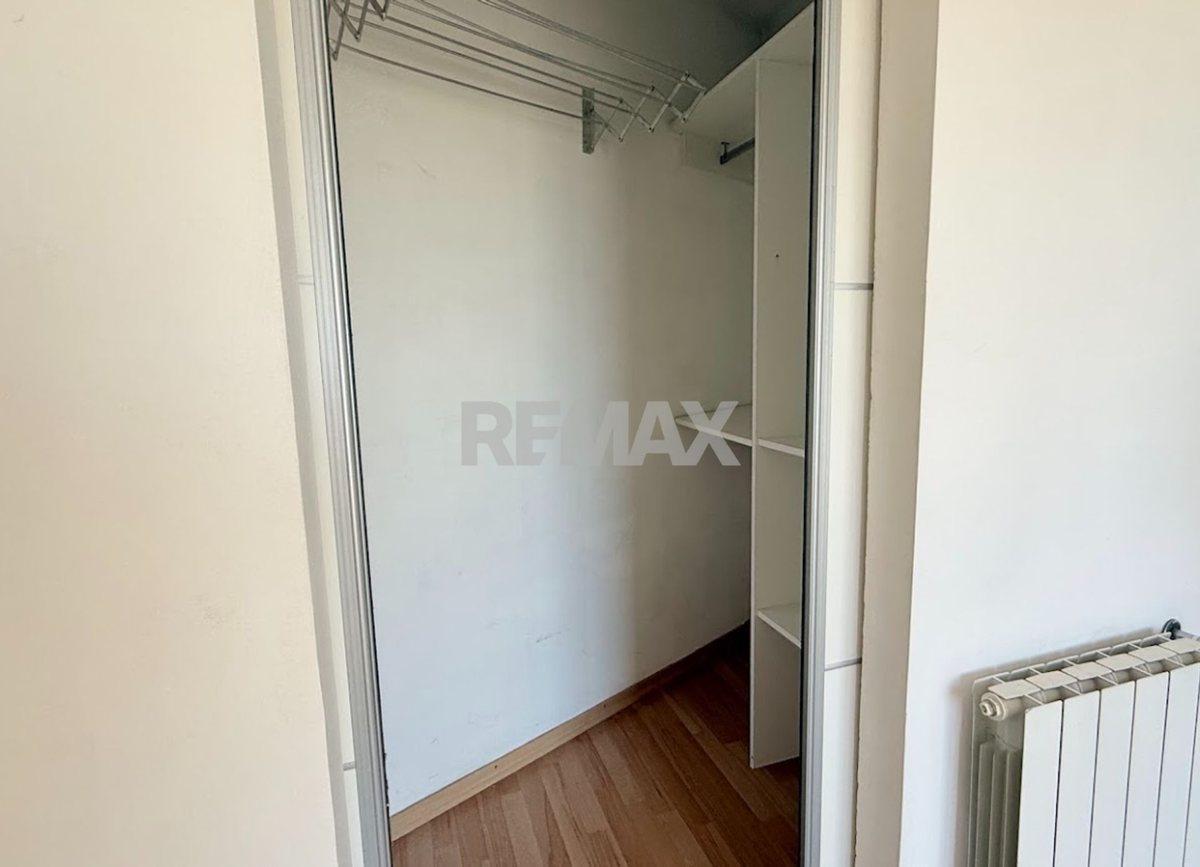 VENTA DEPARTAMENTO CON COCHERA CIPOLLETTI
