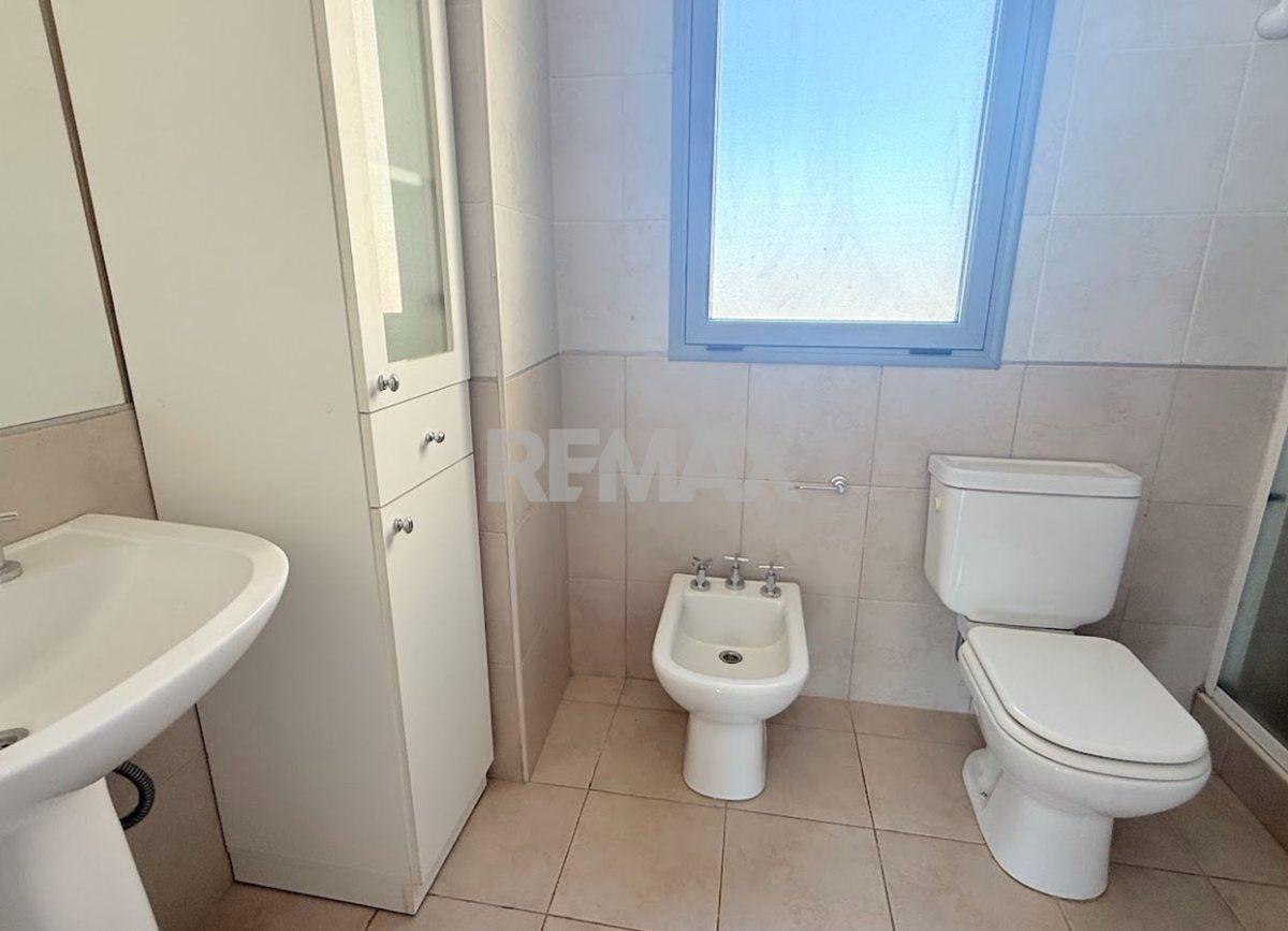 VENTA DEPARTAMENTO CON COCHERA CIPOLLETTI