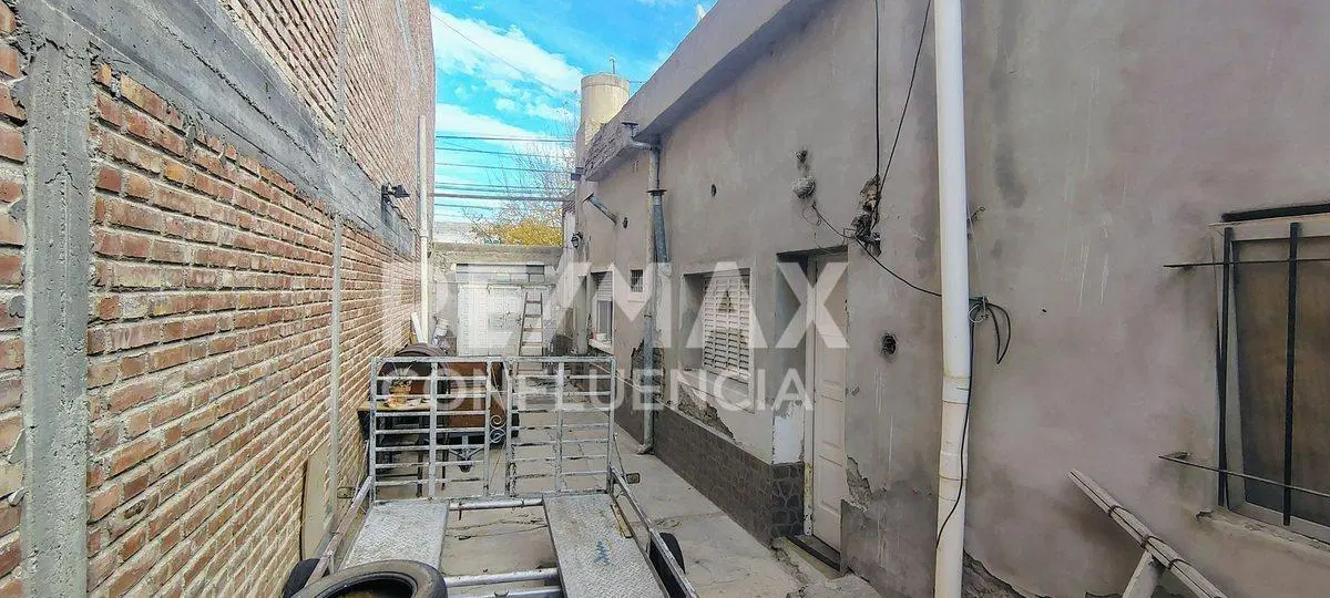 VENTA - LOTE EN CENTRO DE CIPOLLETTI 3