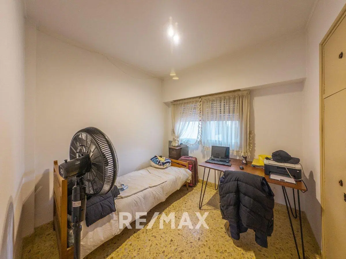 Venta Casa 3 hab. Centro Oeste de Neuquén 2