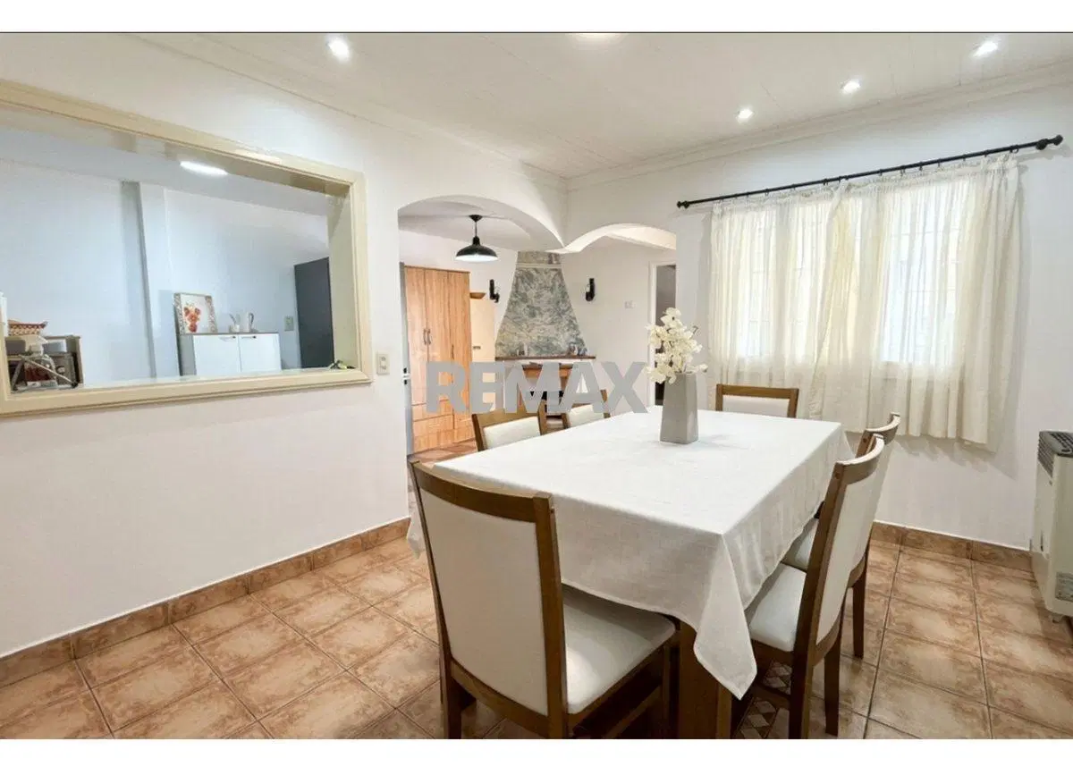 VENTA CASA EL MANZANAR 3 HABITACIONES CIPOLLETTI 5