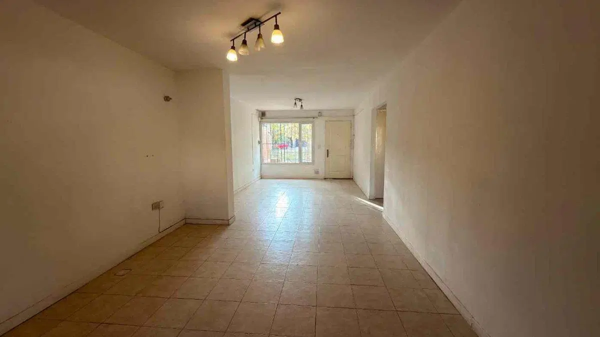 VENTA DE CASA EN CENTENARIO Entrega y Financiacion 3