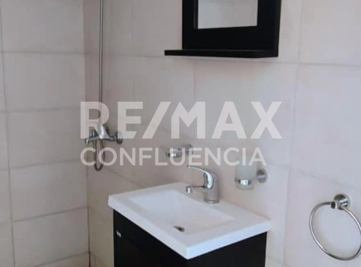 ALQUILER VIVIENDA B° PRIVADO - CASAS DE LA FALDA 5