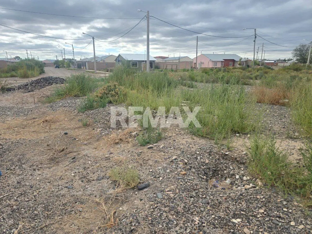 VENTA LOTE EN DISTRITO VECINAL NORESTE CIPOLLETTI 2