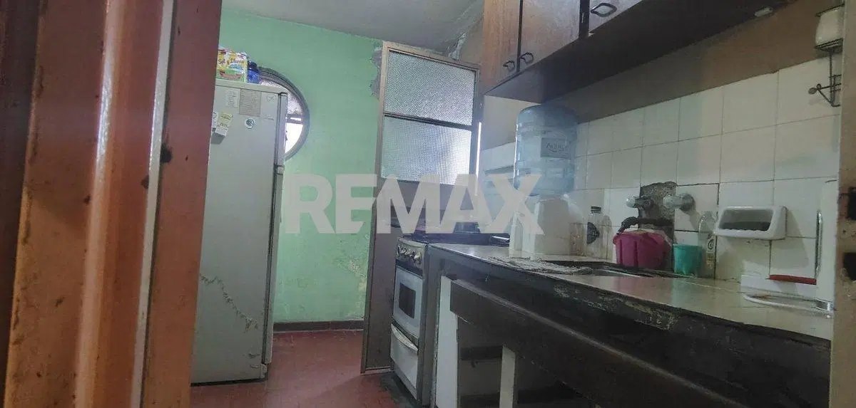 Venta-Departamento "B° La Paz"-350 viviendas 5