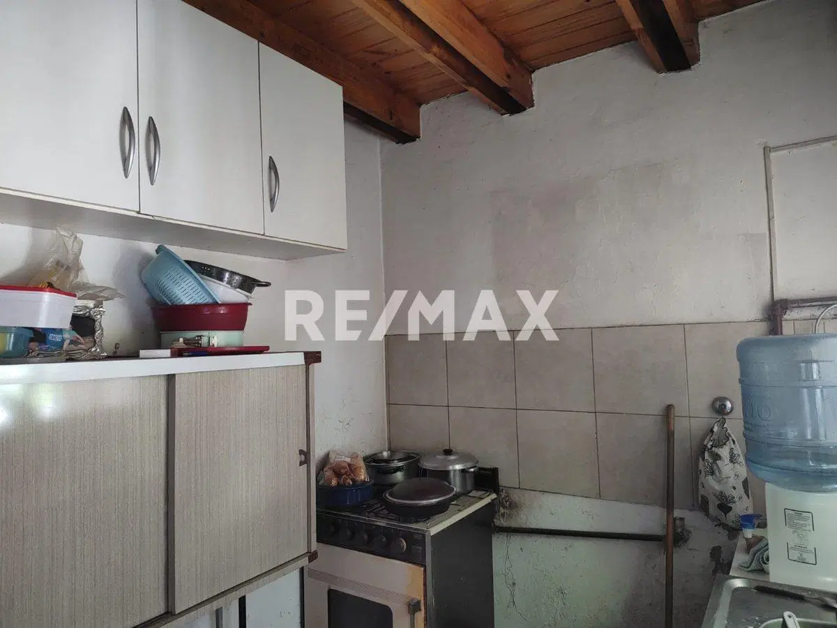 VENTA CASA CON QUINCHO CIPOLLETTI 3