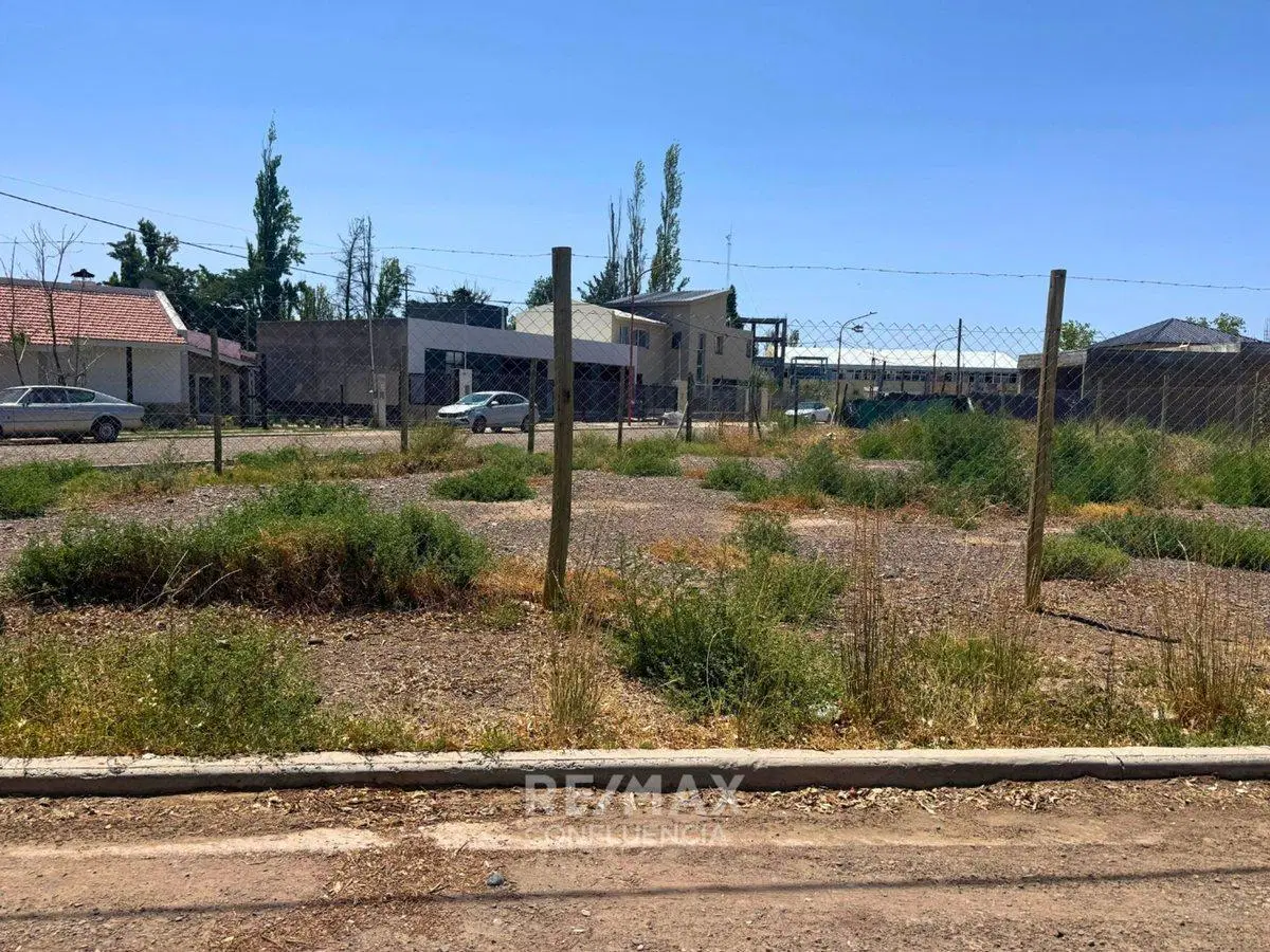 VENTA TERRENO Bº LOS TORDOS CIPOLLETTI 4
