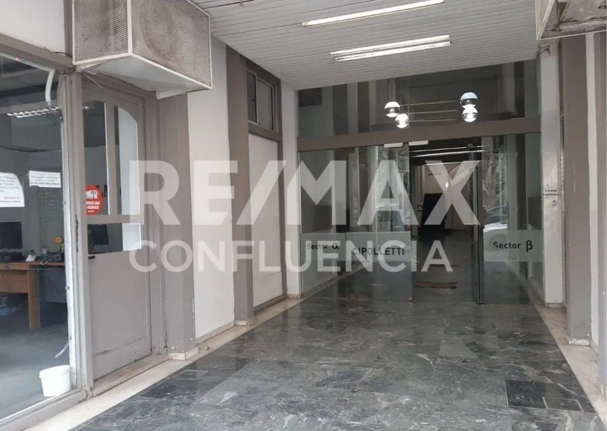 VENTA DE OFICINA EN CIPOLLETTI 2