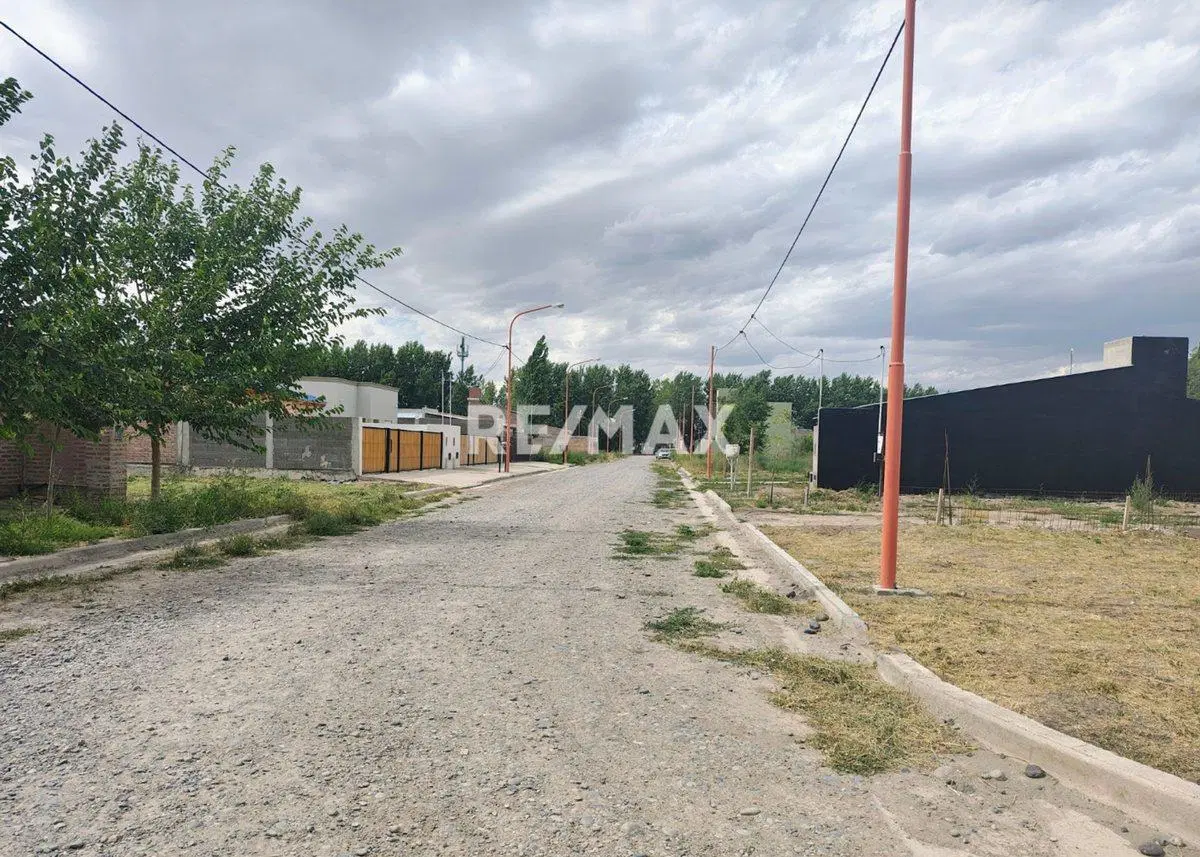 TERRENO EN VENTA EN BARRIO SAN AGUSTIN- ALLEN 5
