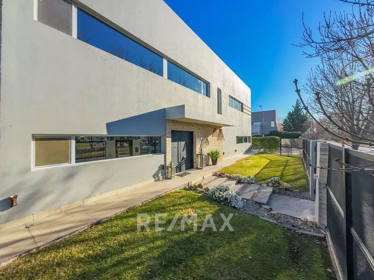 CASA NIVEL GERENCIAL - MANZANAR MILLENIUM - CIPOLL 4