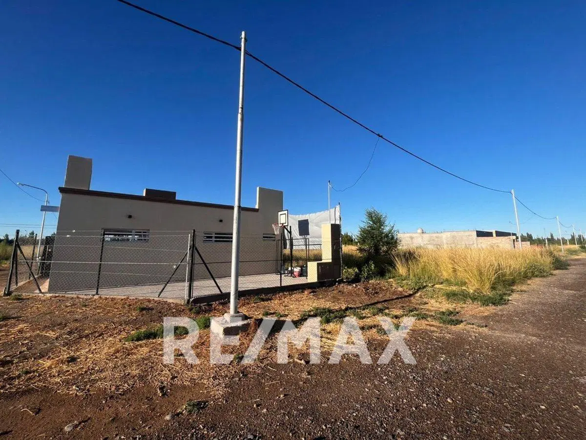 VENTA TERRENO EN ALLEN 4