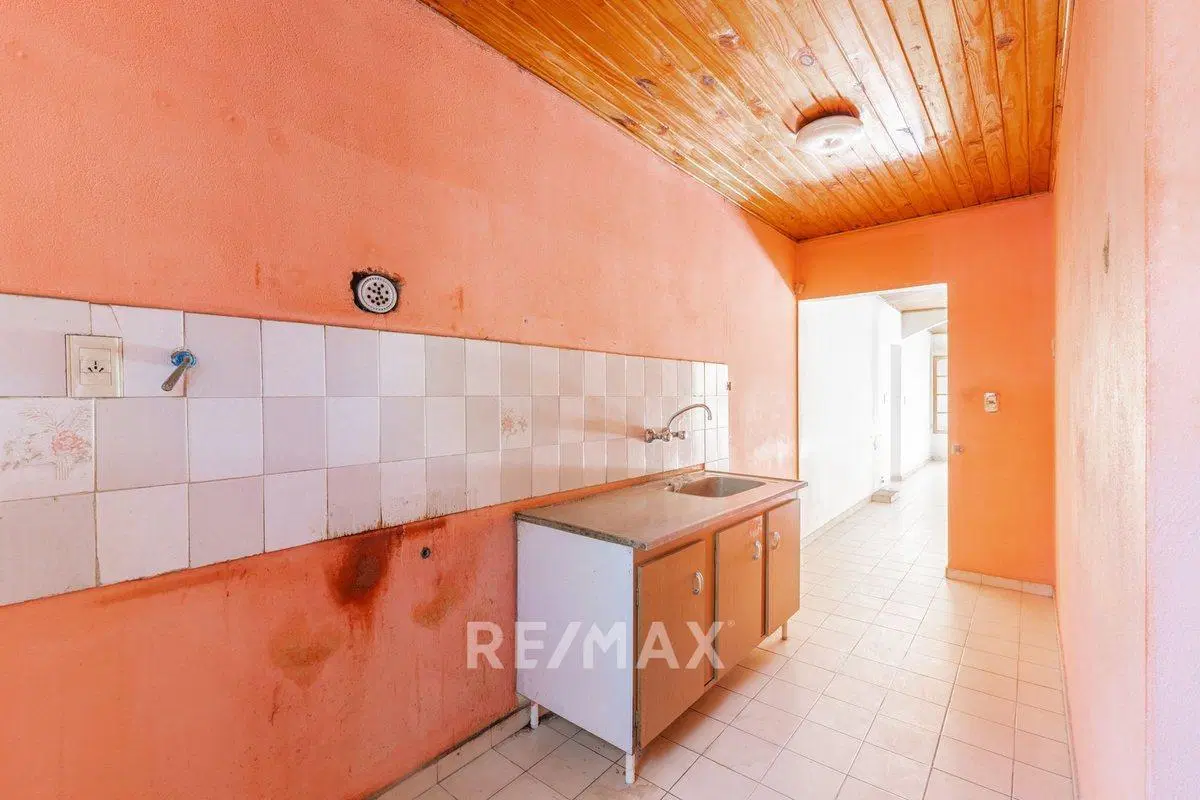 LOCALES COMERCIALES + DEPARTAMENTO EN VENTA 3
