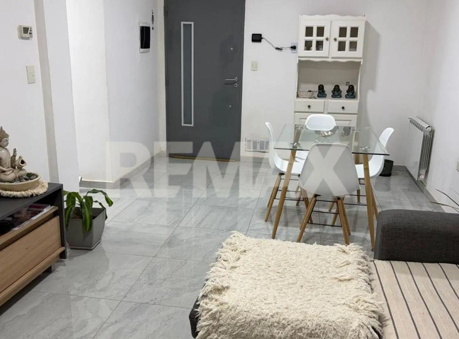 Venta Departamento  con cochera Cipolletti 2