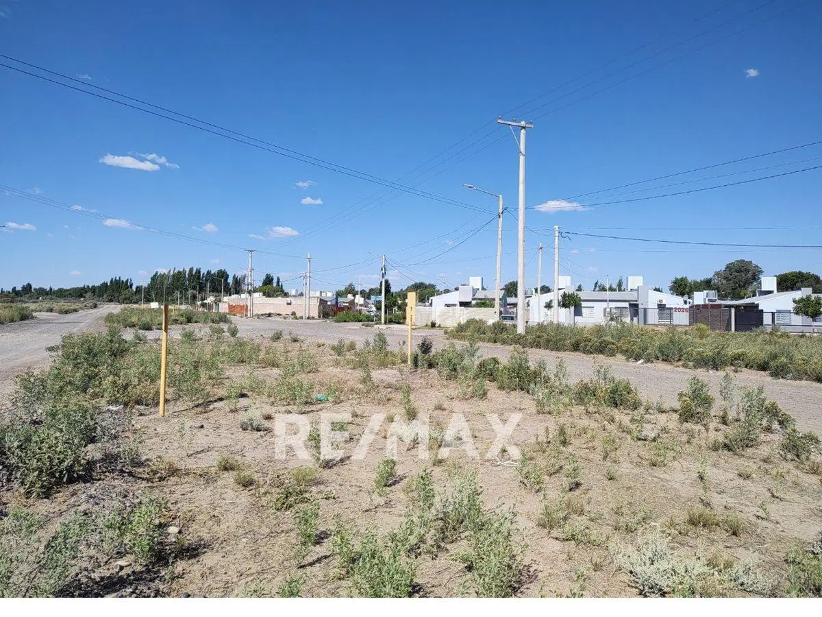 VENTA TERRENO COMERCIAL DISTRITO VECINAL 4