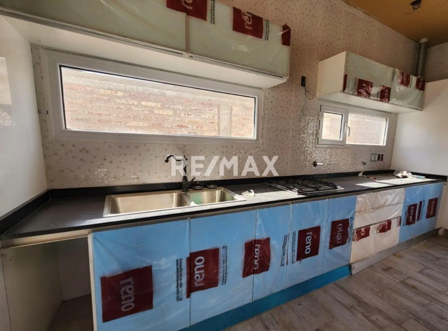 CASA A TERMINAR | 3 DORM EN VENTA | CINCO SALTOS 2