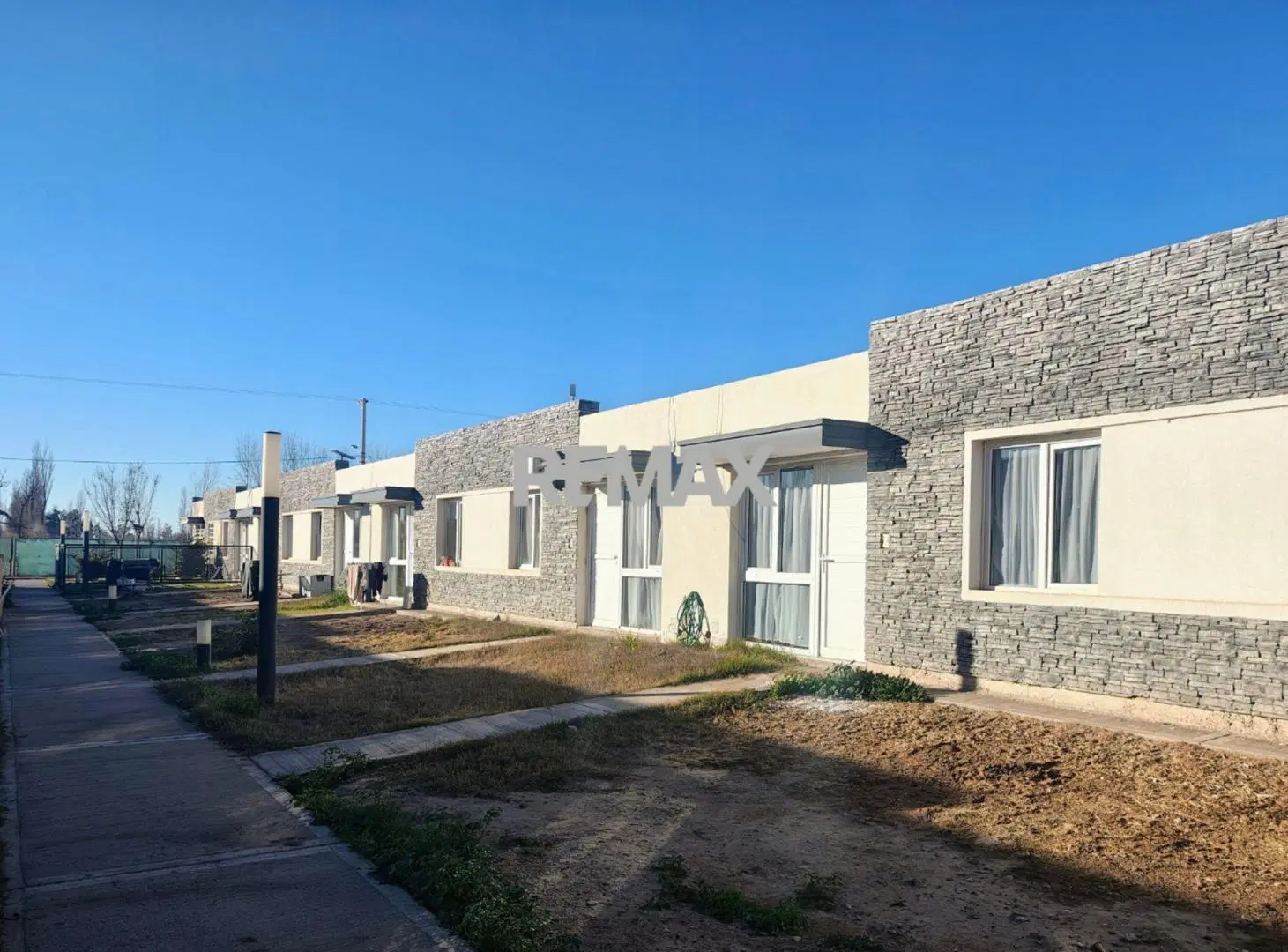 CASA EN ALQUILER - CASAS DE LA FALDA- CIPOLLETTI 5