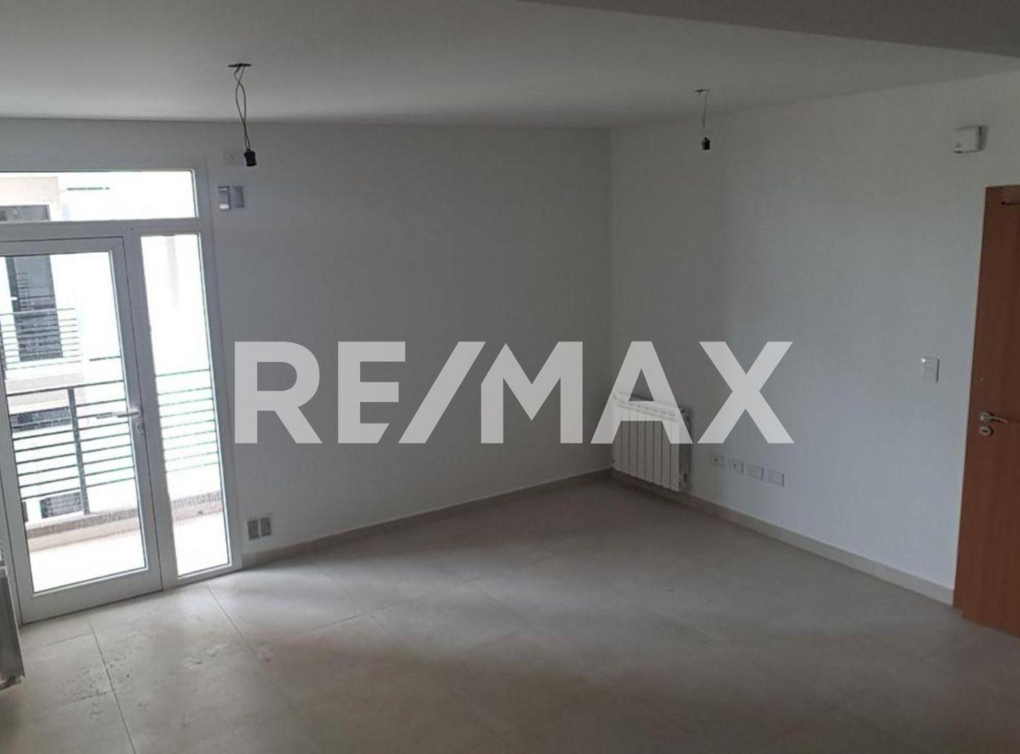 Foto de VENTA DEPTO 2 DORM C/COCHERA Y BAULERA EDIF ELIO 7, imagen 5