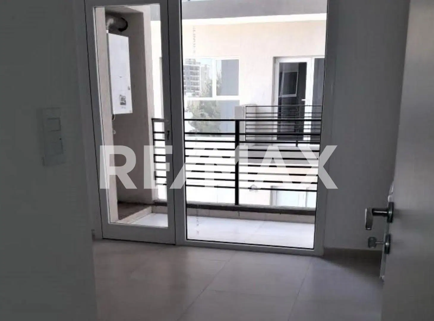 VENTA DEPTO 2 DORM C/COCHERA Y BAULERA EDIF ELIO 7 2