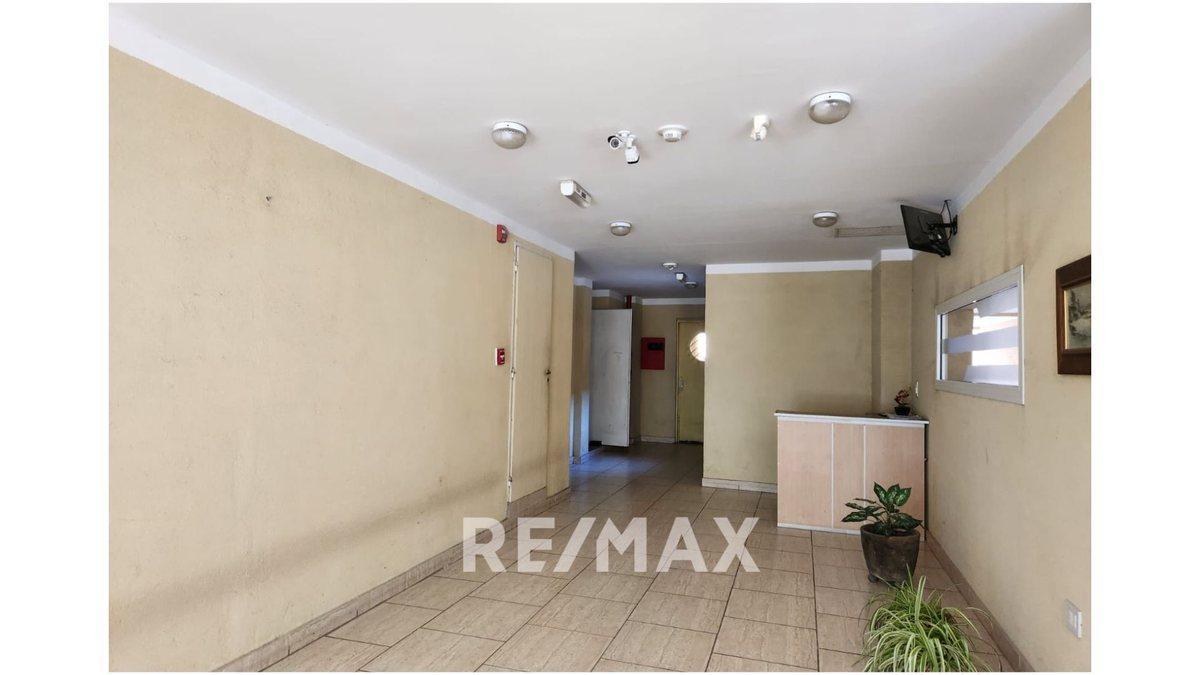 Foto de VENTA DEPARTAMENTO CON COCHERA CIPOLLETTI, imagen 3