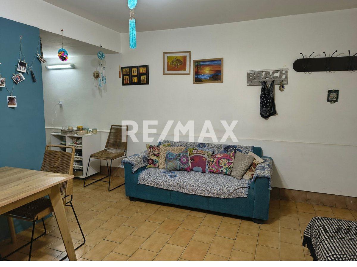 Foto de VENTA DEPARTAMENTO NQN, CALLE CHILE 78, imagen 1