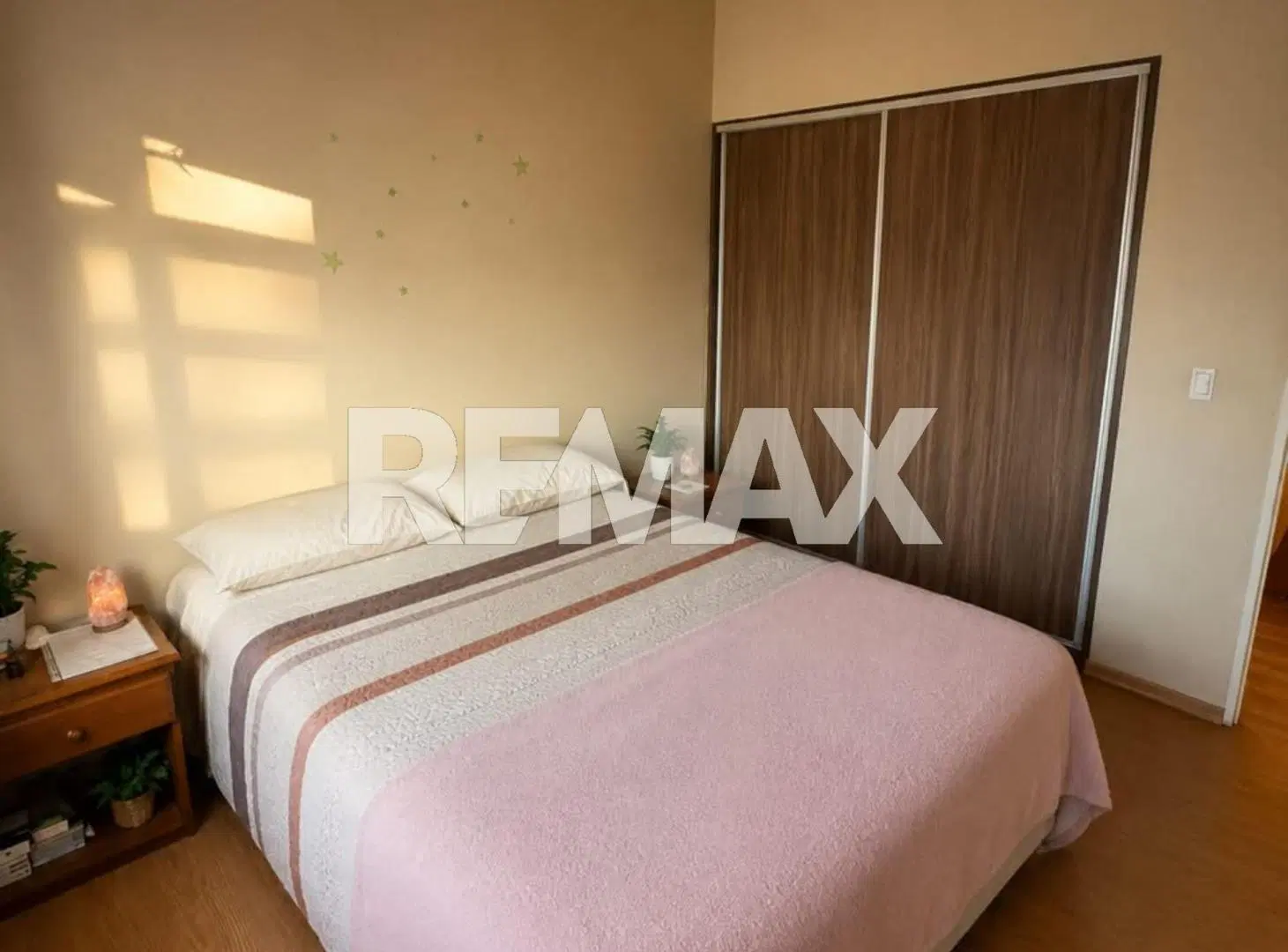 VENTA CASA 2 DORMITORIOS - CIPOLLETTI 2
