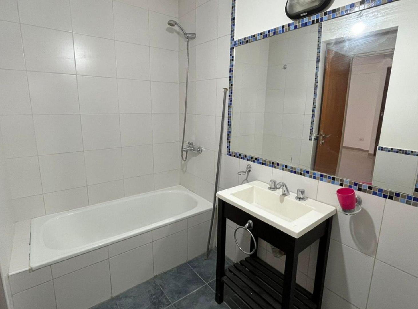Foto de ALQUILER DEPARTAMENTO EN CIPOLLETTI, imagen 3