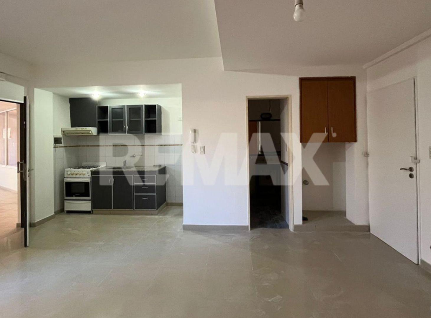 Foto de ALQUILER DEPARTAMENTO EN CIPOLLETTI, imagen 4