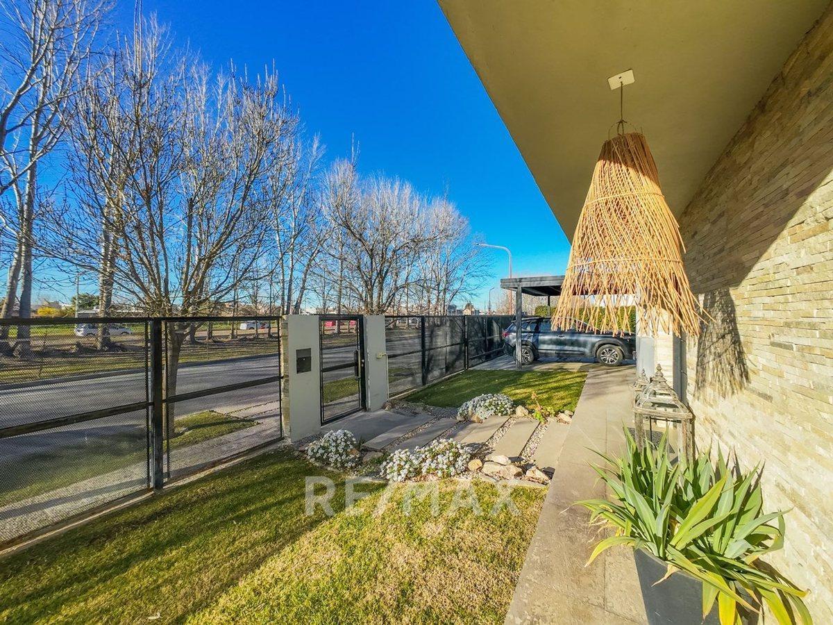 Foto de CASA NIVEL GERENCIAL - MANZANAR MILLENIUM - CIPOLL, imagen 5