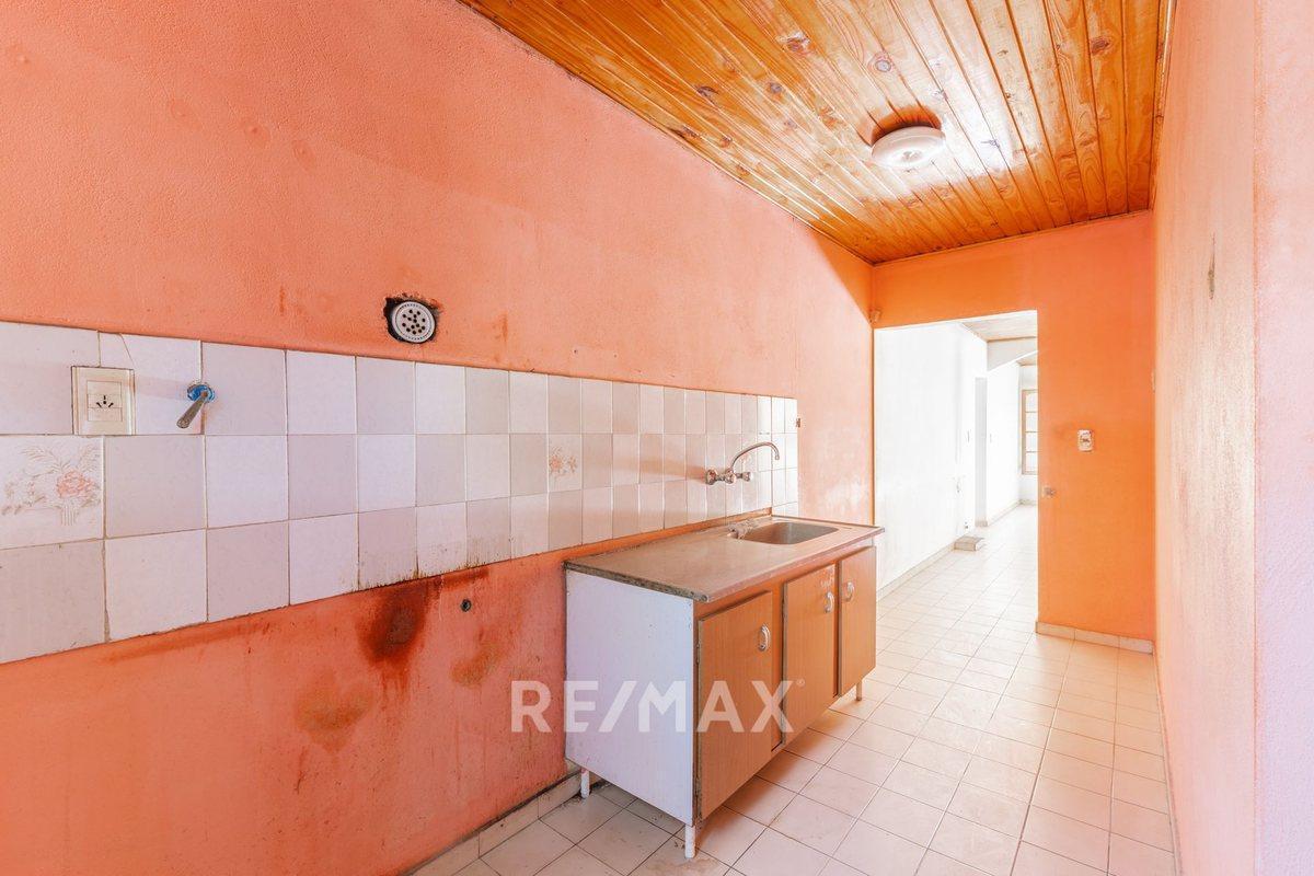 Foto de LOCALES COMERCIALES + DEPARTAMENTO EN VENTA, imagen 2