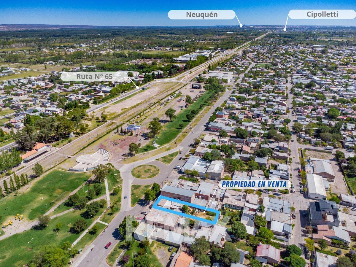 Foto de VENTA SALON COMERCIAL TERRENO DE 675 M, imagen 3