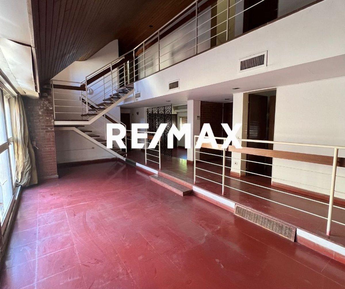 Foto de VENTA CASA APTO PROFESIONAL - CIPOLLETTI, imagen 3