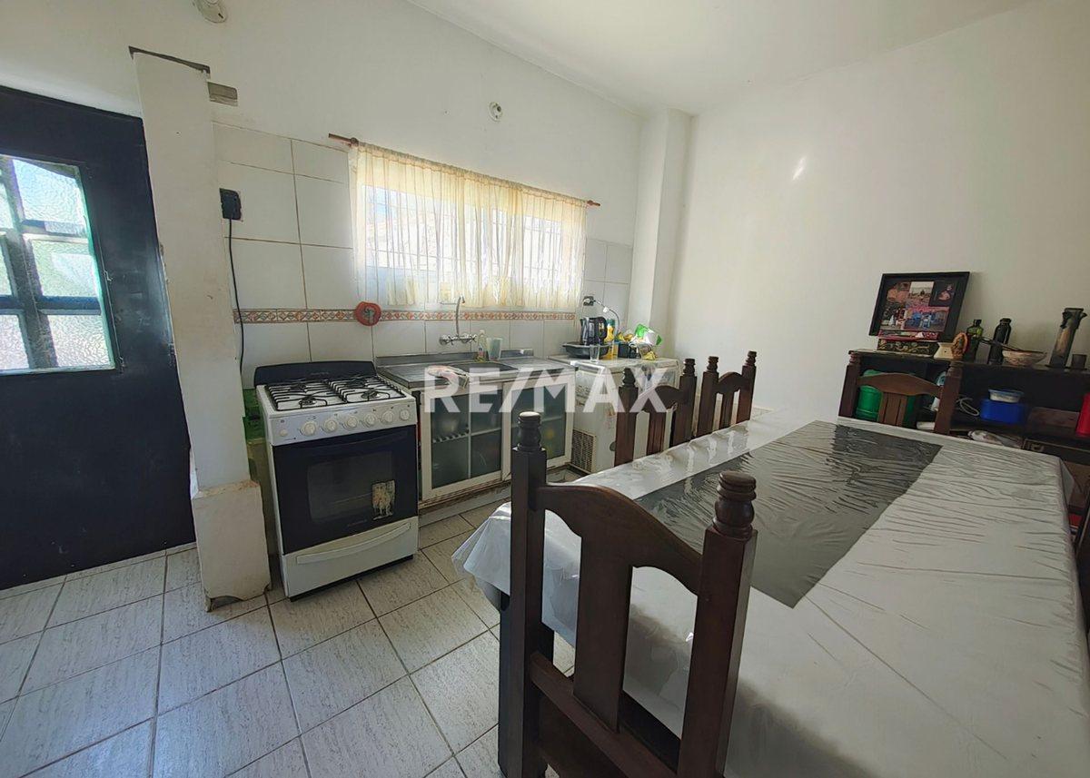 Foto de 2 CASAS EN VENTA EN CATRIEL- UNA A REFACCIONAR, imagen 3