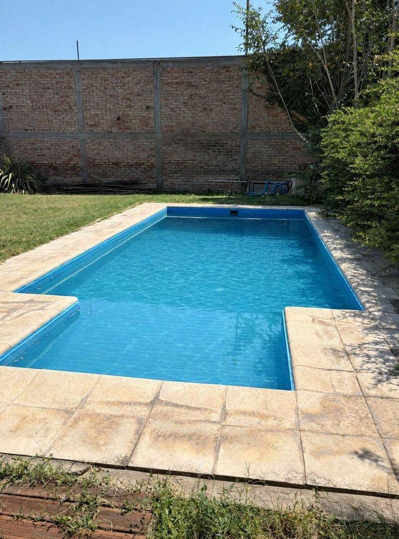 Foto de VENTA CASA + DEPTO - B° BELGRANO - CIPOLLETTI, imagen 2