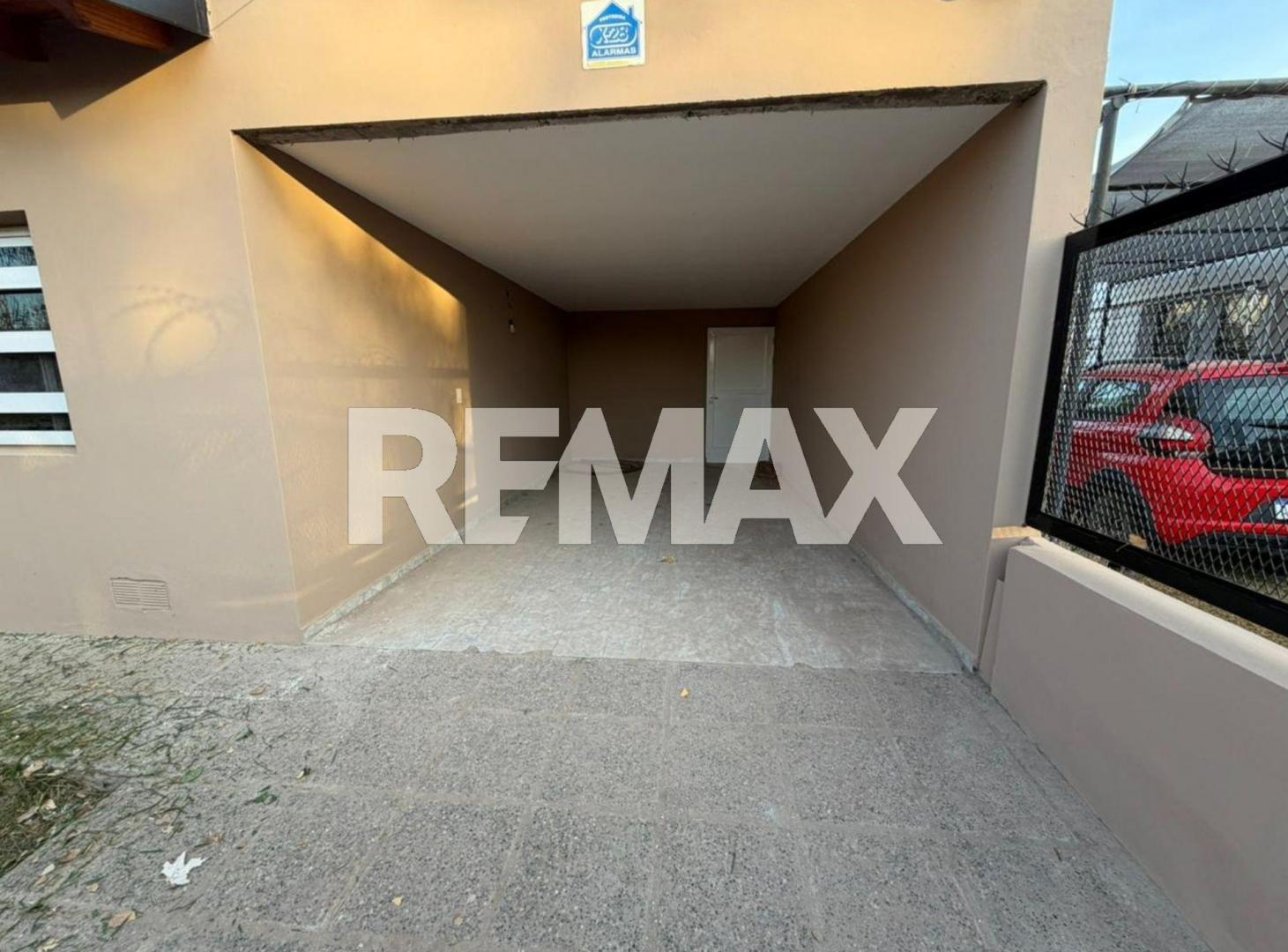 Foto de VENTA CASA 2 DORMITORIOS - CIPOLLETTI, imagen 5