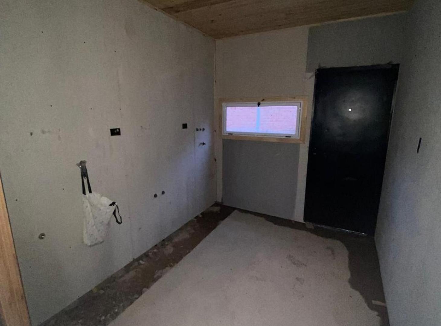 Foto de VENTA CASA A TERMINAR FERNANDEZ ORO, imagen 4