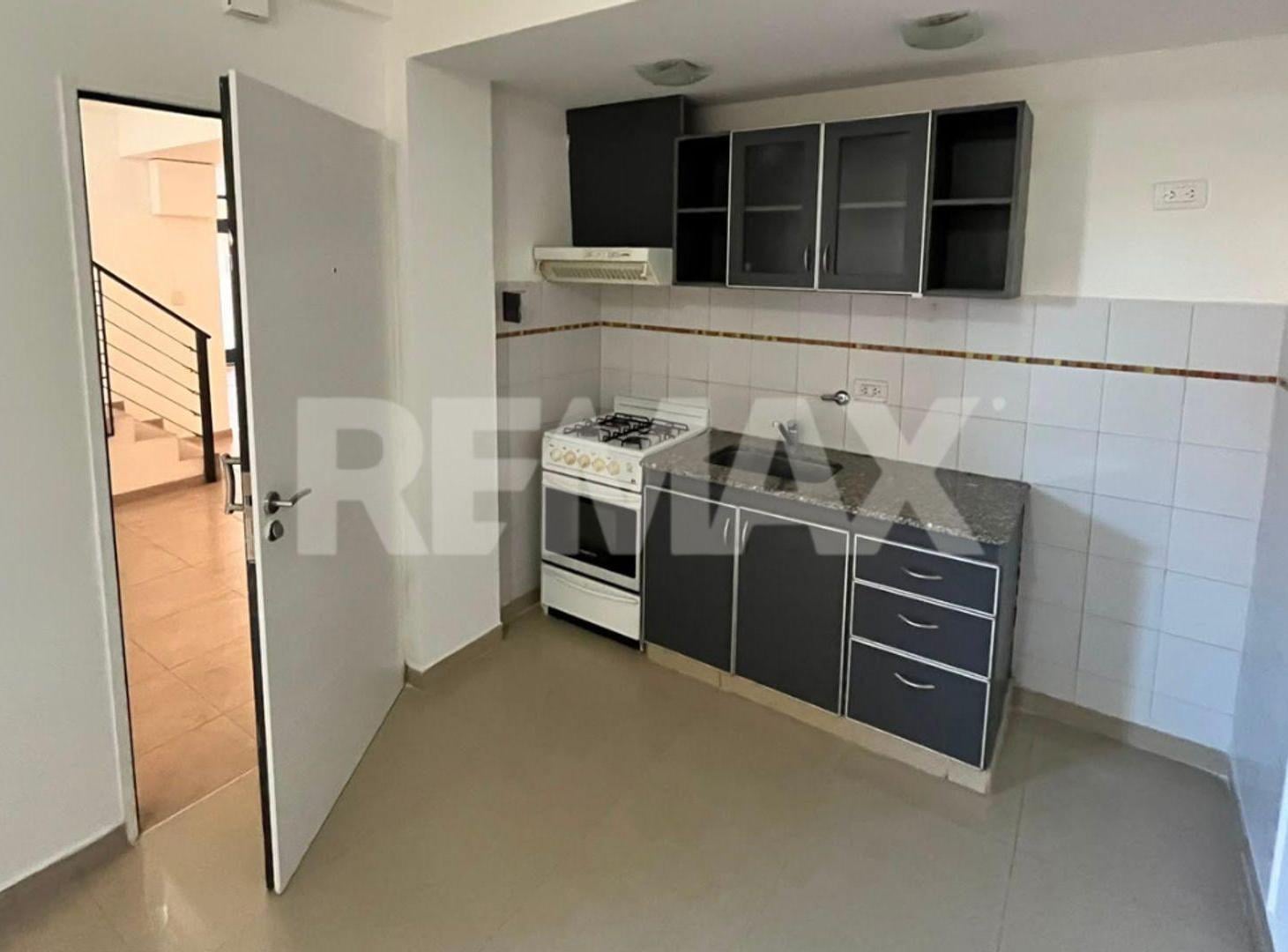 Foto de ALQUILER DEPARTAMENTO EN CIPOLLETTI, imagen 5