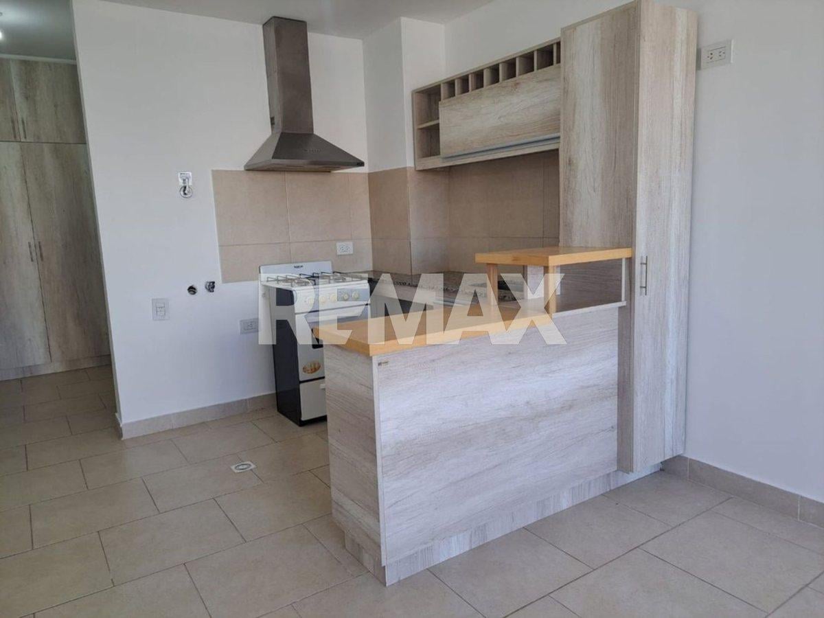 Foto de VENTA MONOAMBIENTE CON COCHERAS CIPOLLETTI, imagen 5