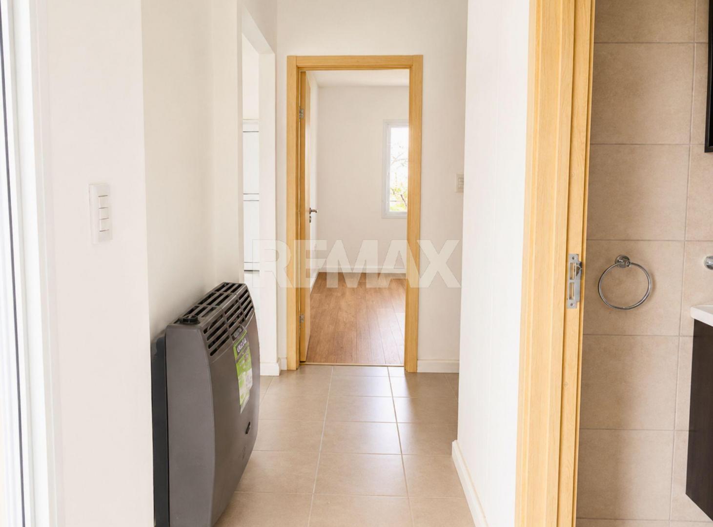 Foto de ALQUILER CASA CIPOLLETTI, imagen 2
