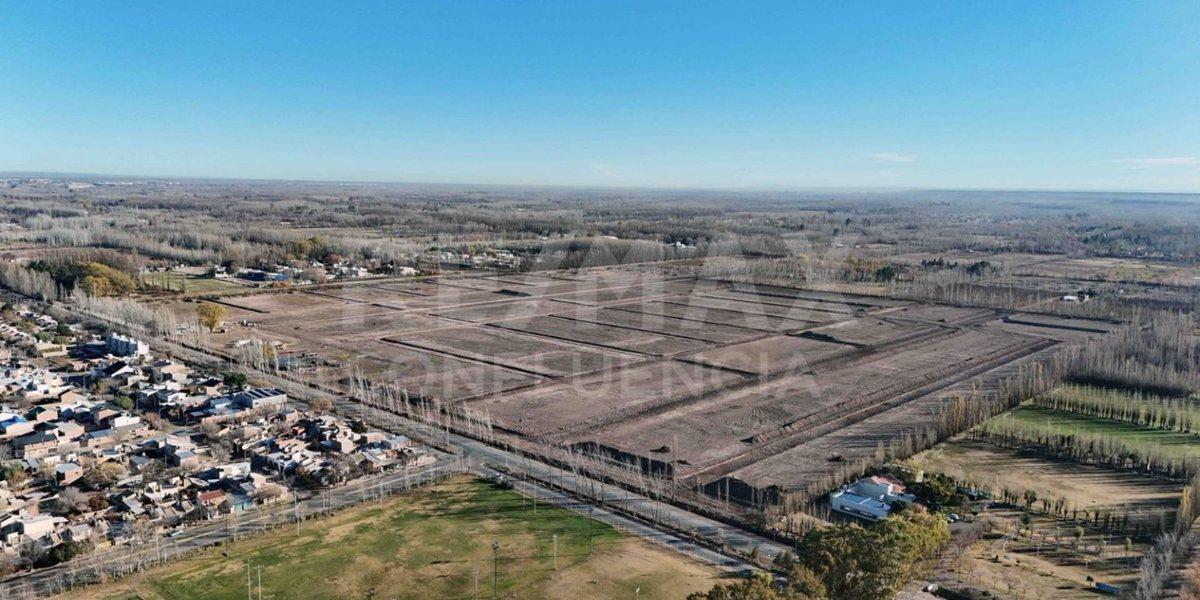 Foto de VENTA LOTE RESIDENCIAL B° GRAN ALAMEDA CIPOLLETTI, imagen 2