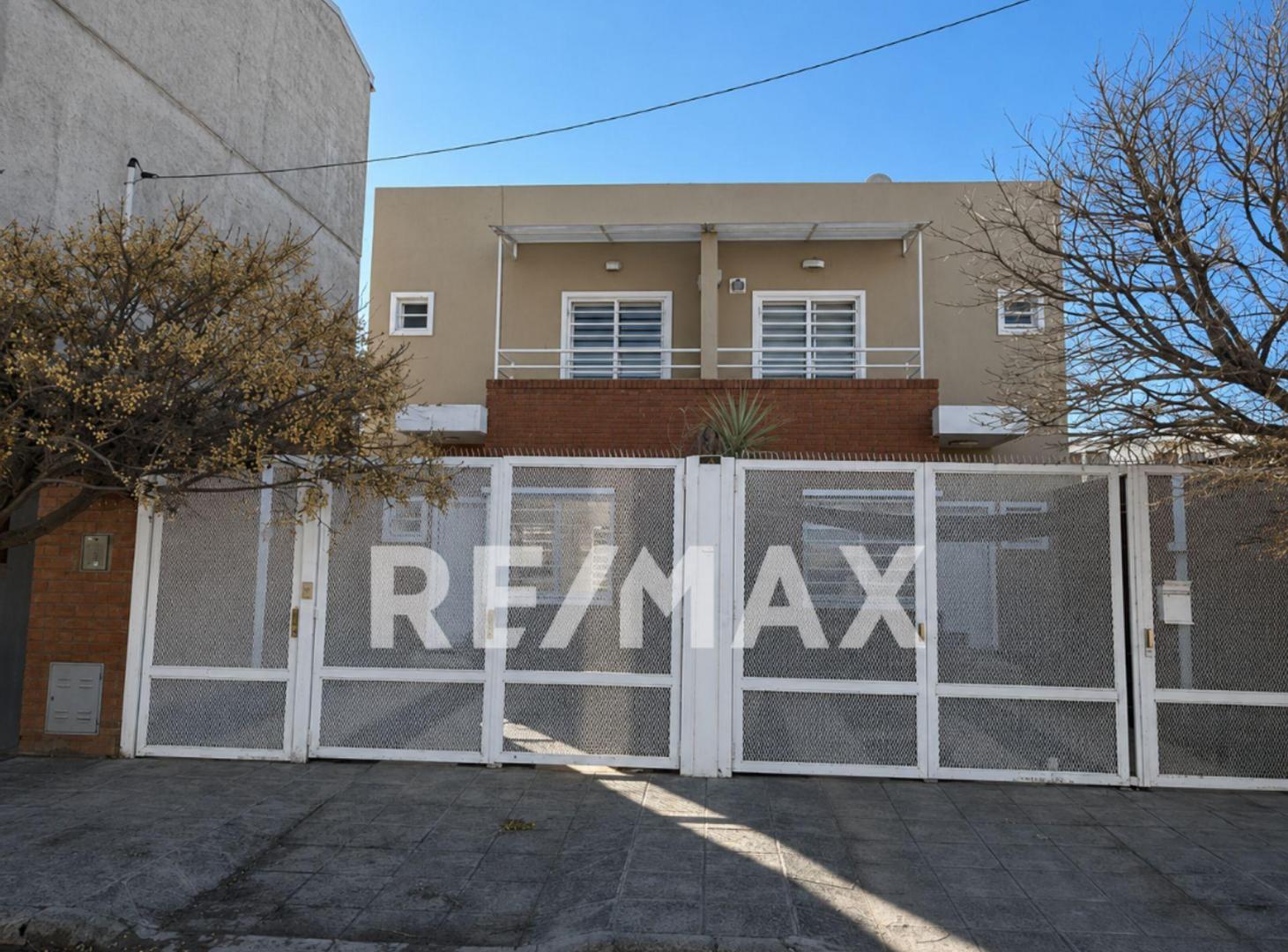 Foto de VENTA DUPLEX 2 DORMITORIOS CIPOLLETTI, imagen 1
