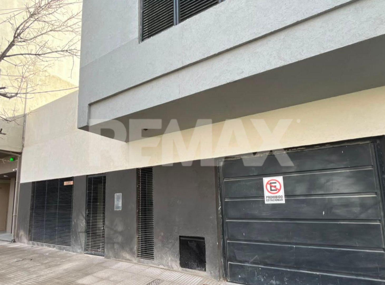 Foto de Casa 7 Ambientes en Venta Zona Centro Cipolletti, imagen 5