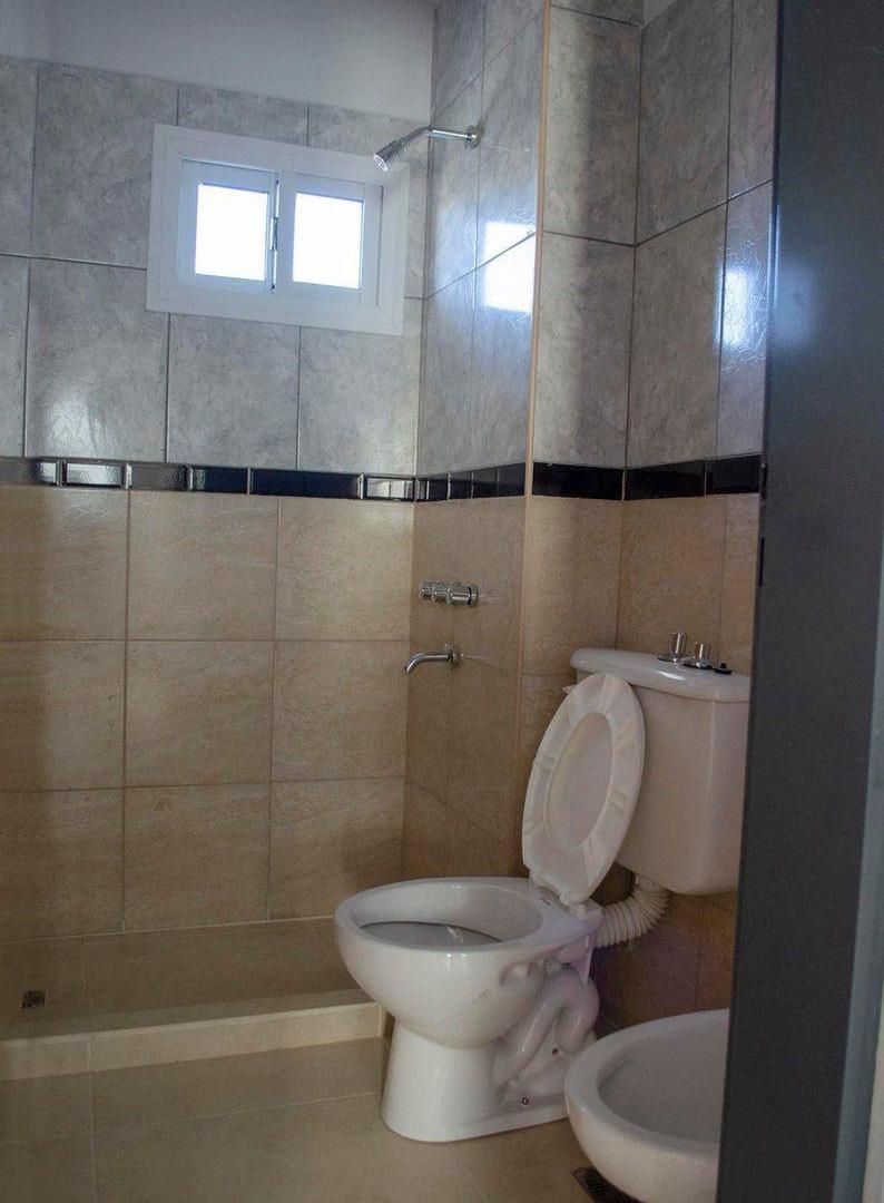 Foto de VENTA DE DEPARTAMENTO ALLEN, imagen 2