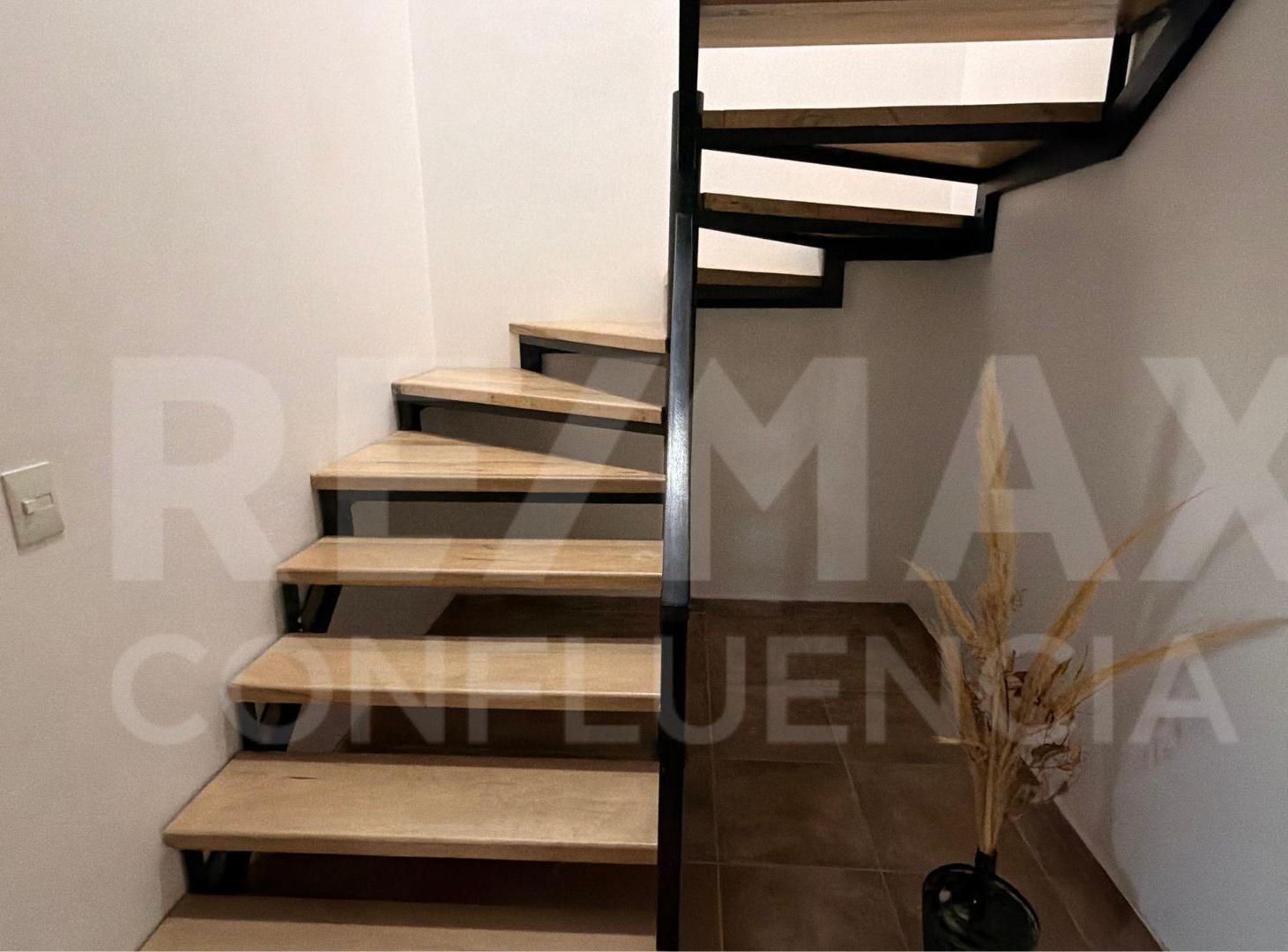 Foto de VENTA CASA + MONOAMBIENTE EN CENTENARIO, imagen 4