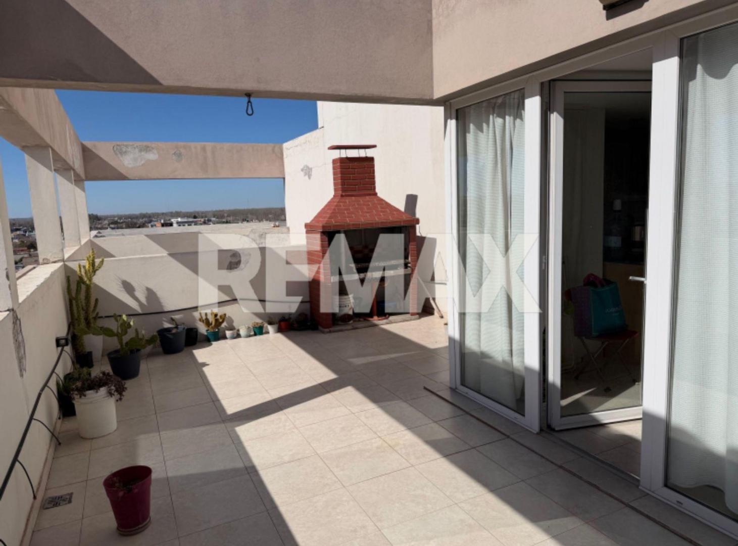 Foto de VENTA DEPARTAMENTO CIPOLLETTI, imagen 5