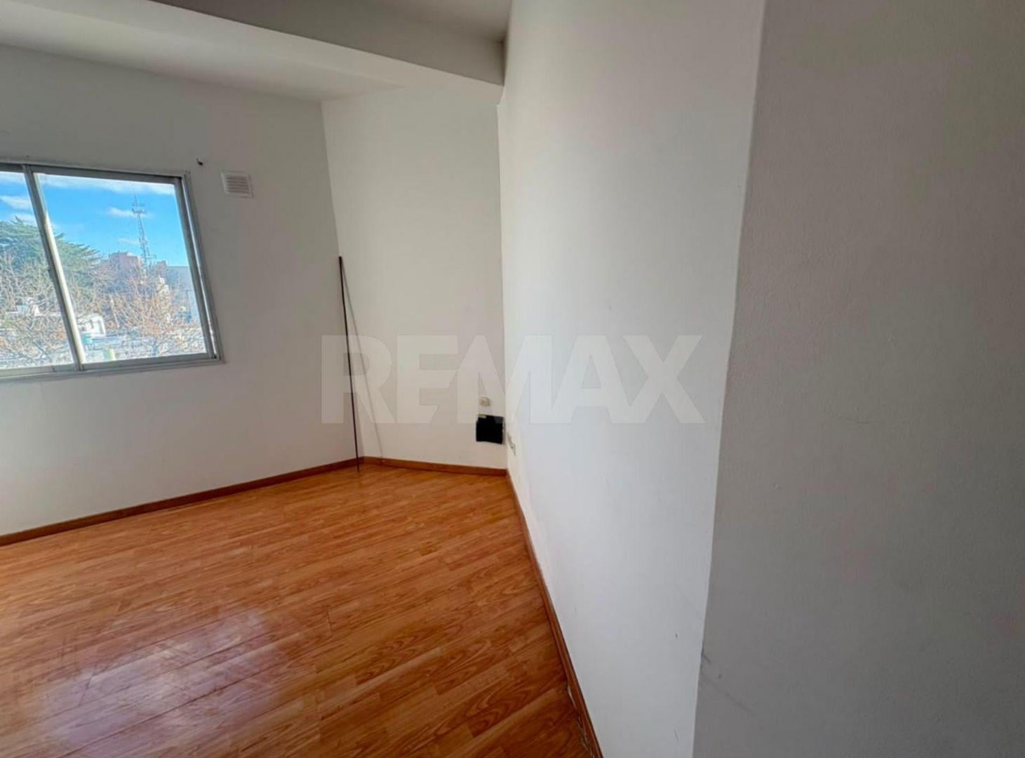 Foto de ALQUILER DEPARTAMENTO 1 DORMITORIO EN CIPOLLETTI, imagen 3