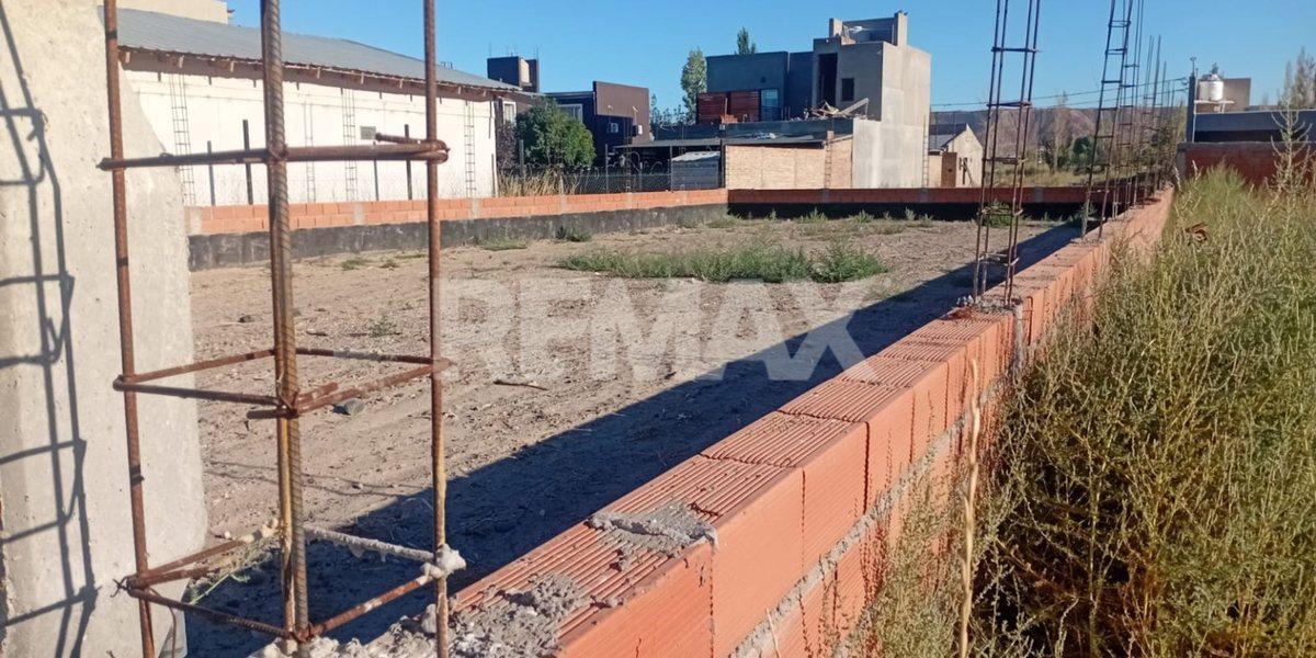 Foto de LOTE EN VENTA PLOTTIER C/ AVANCES DE CONSTRUCCION, imagen 4